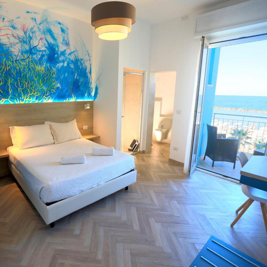Art Hotel La Perla Bellaria-Igea Marina Bagian luar foto
