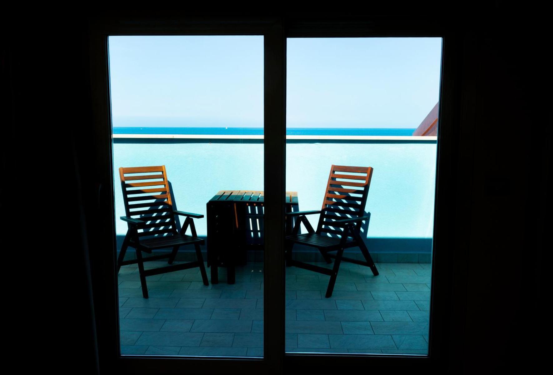 Art Hotel La Perla Bellaria-Igea Marina Bagian luar foto
