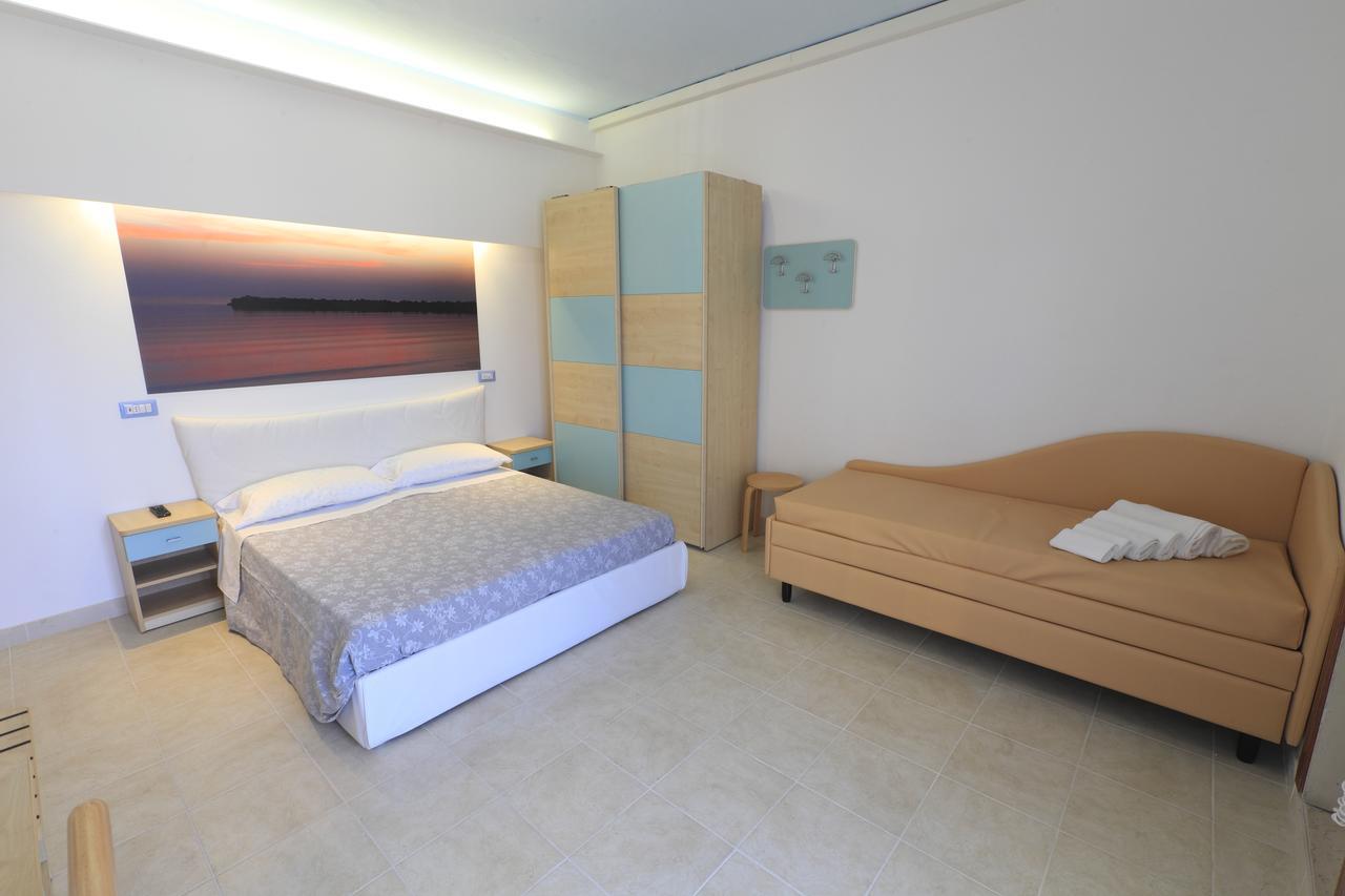 Art Hotel La Perla Bellaria-Igea Marina Bagian luar foto